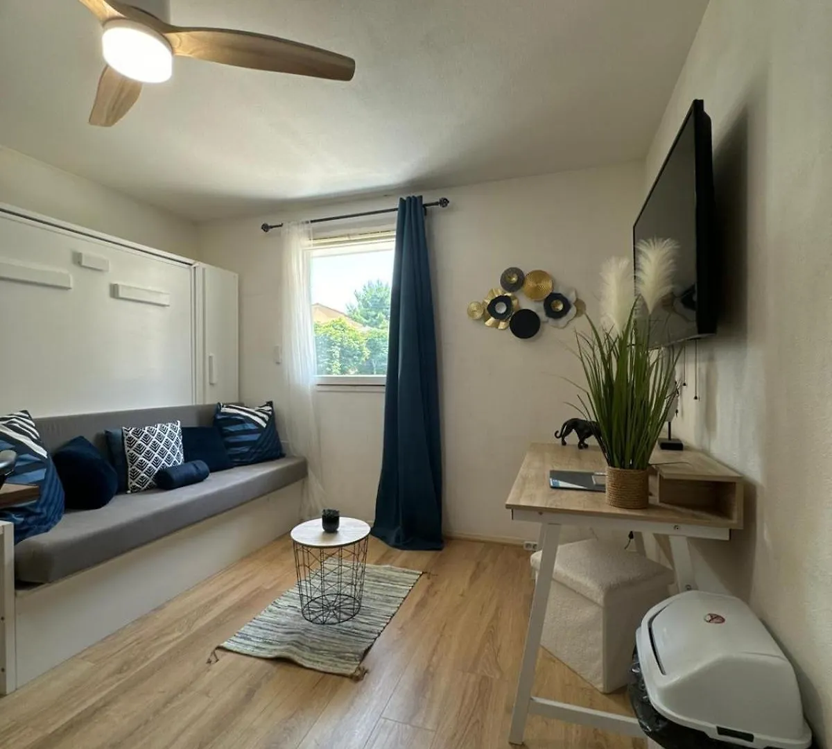 Appartement Studio Vieux Avignon Et Parking